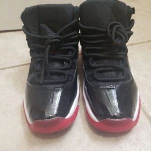Jordan 11 Bred